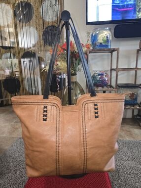 Classic Tan Leather Tote Bag w/Black Straps By Montana West